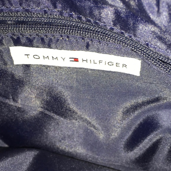 Tommy Hilfiger bag - Picture 3 of 5